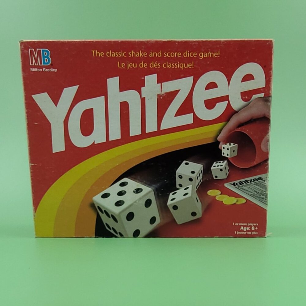 Vintage 1991 Yahtzee Milton Bradley  Board Game Complete Set